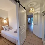Au Coeur Du Golf, Proche Du Et Vélodyssée Apartamento *