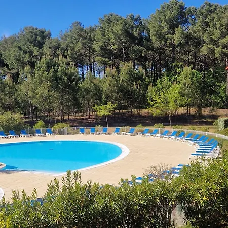 Au Coeur Du Golf, Proche Du Et Velodyssee Apartmán