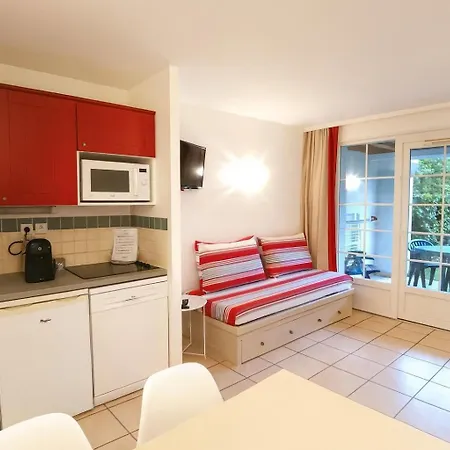 דירה Au Coeur Du Golf, Proche Du Et Velodyssee *